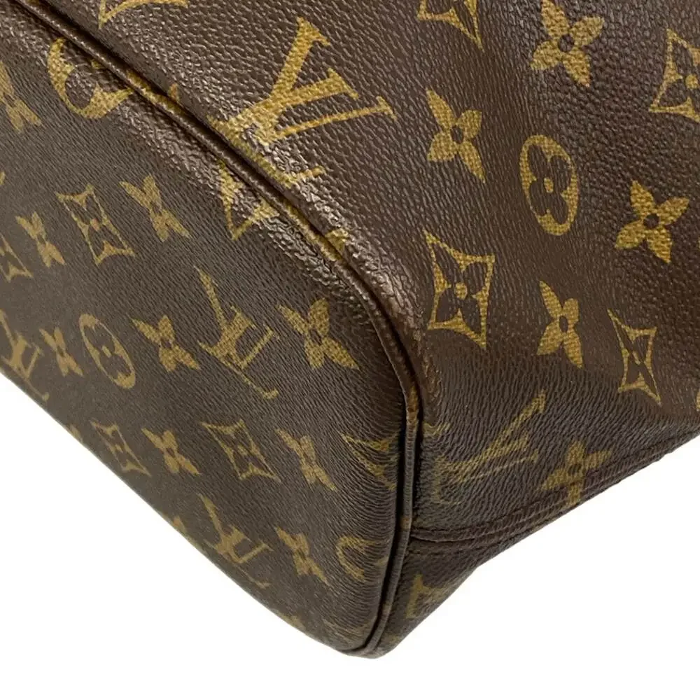 Louis Vuitton Neverfull MM Monogram Tote Bag M46987